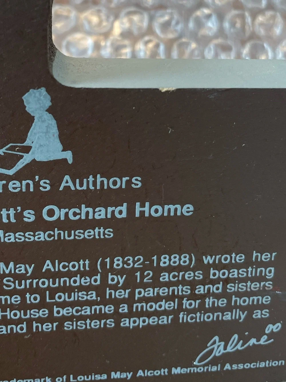 The Cat's Meow Village - Louisa May Alcott's Orchard House #00-624 Vintage